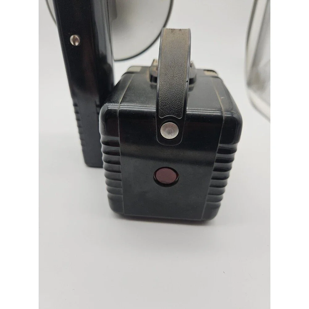 Vintage Kodak‎ Brownie Hawkeye Flash Outfit with Original Box. Pre-owned